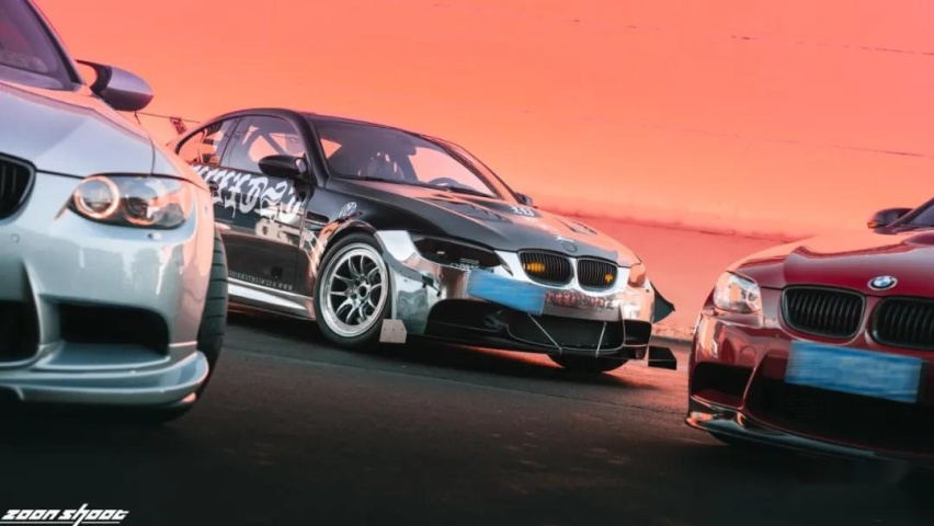 战斗格宝马M3 E92上路，感受下4.0升V8大排自吸的魅力