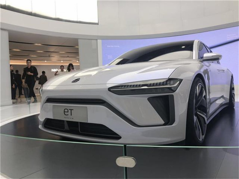 蔚来出轿车了！蔚来首款轿车ET7预览版亮相上海车展