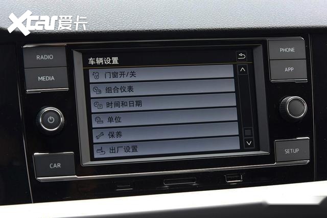 用实力打造年轻魅力，全新起亚K3欲“绊倒”德系家轿王