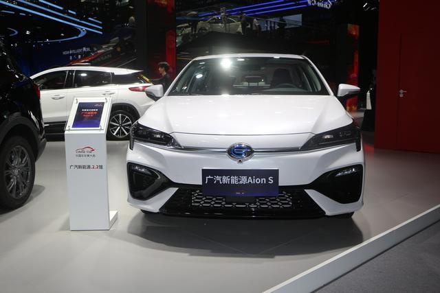 ​5月新能源汽车销量出炉，Model 3一骑绝尘