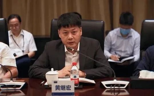 每天车闻：众泰汽车董事长黄继宏辞职