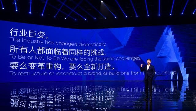 划时代智能电动车高合HiPhi X创始版破晓上市 售价80万