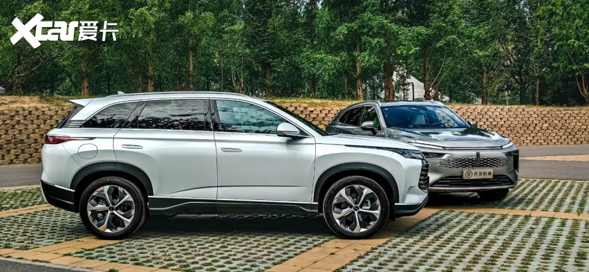 新锐大五座插混SUV，这两款该怎么选择？