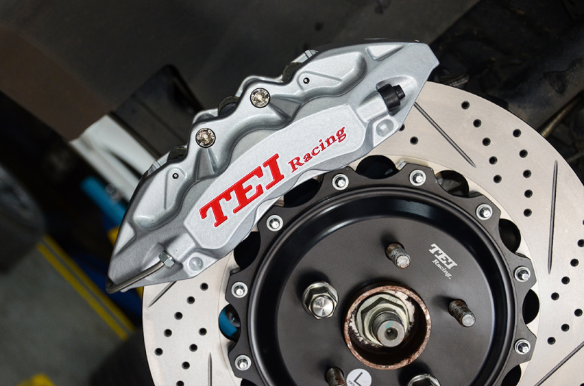福特新蒙迪欧改装TEI Racing P60S刹车套件