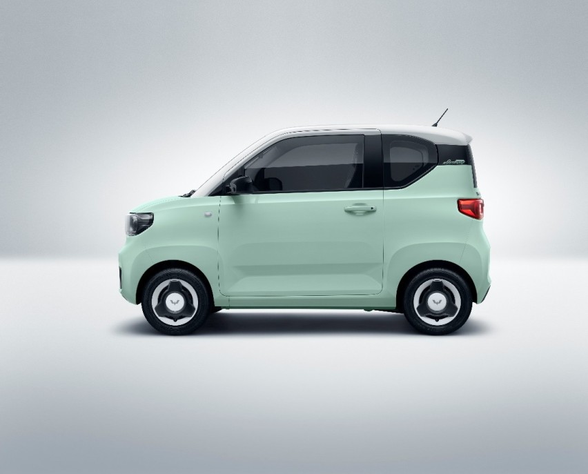 五菱宏光MINI EV推新款，命名“马卡龙”
