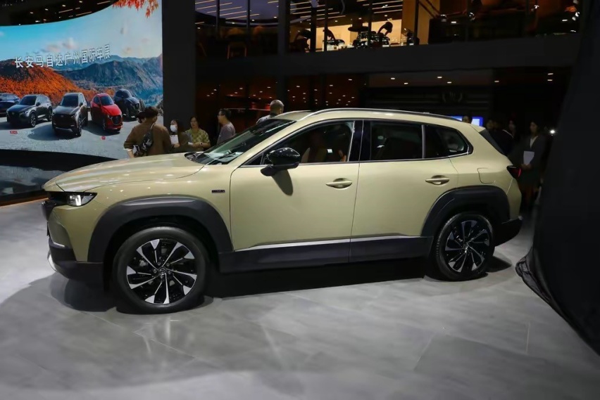 马自达CX-50 HEV正式上市，2.5L混动+四驱，售价19.58万
