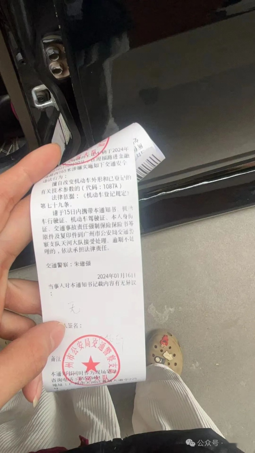 宽体姿态风的初代三菱欧蓝德，铁轮毂也能玩的如此帅？