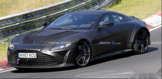 或使用RS称号，V12 Vantage最新预告发布