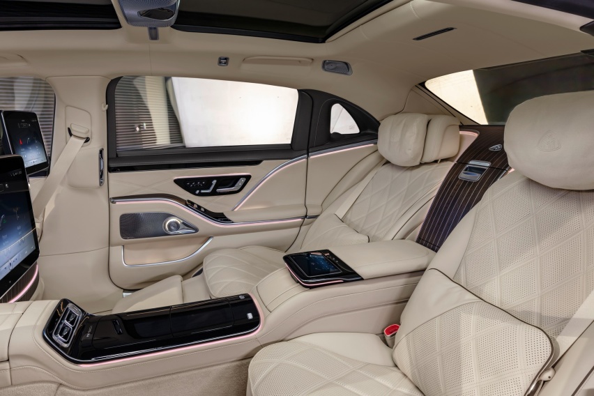 全新迈巴赫S级在美国售价超120万，配4.0T V8引擎