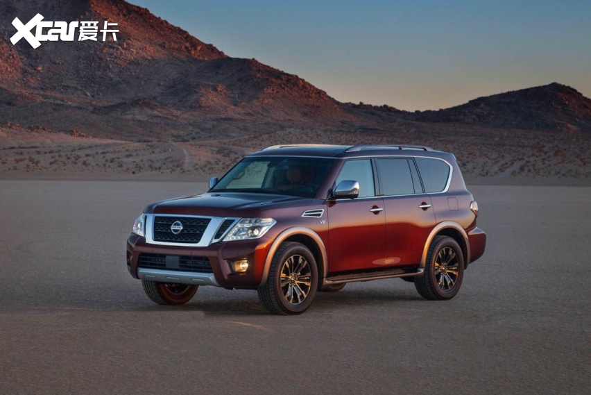 日产标"qx80"!v8自吸折合人民币36万 网友:敢选这车是真土豪