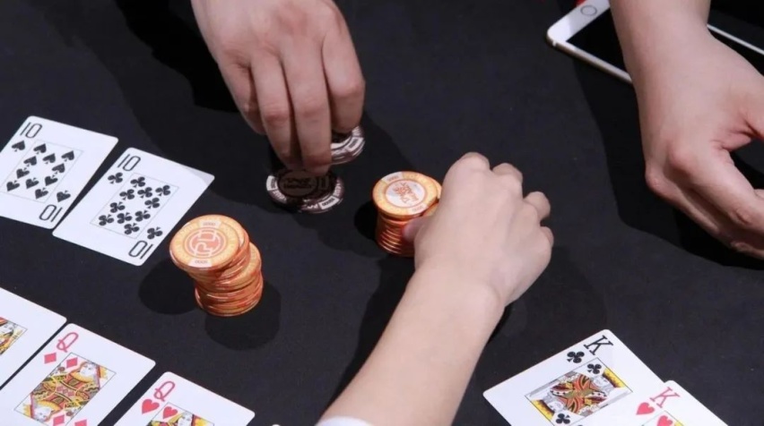 4位粉丝身价10个亿！李老鼠的粉丝是如何暴富的？