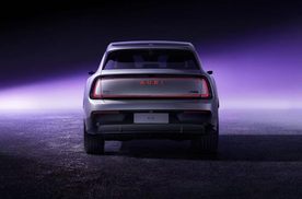 AUDI品牌公布其第二款车型E7X外观设计