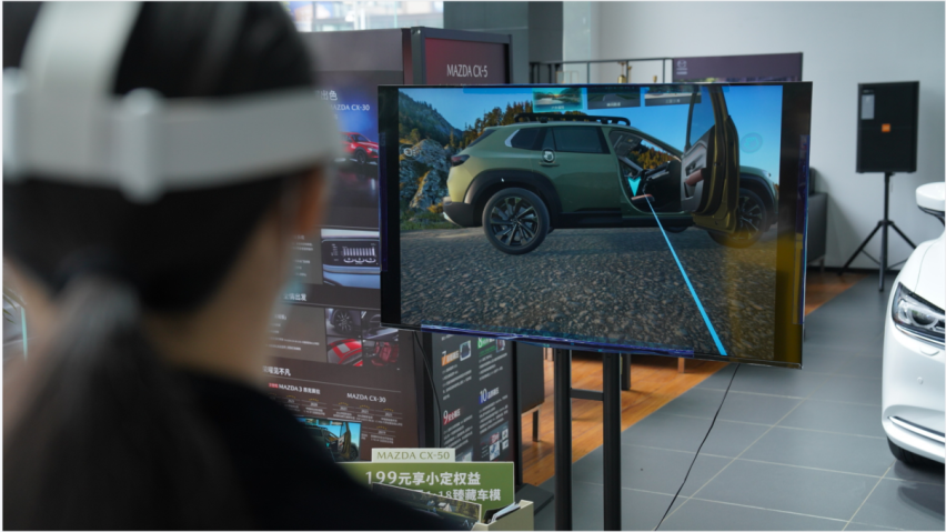 解锁探店新形势，长安马自达CX-50带你走进VR沉浸式看车