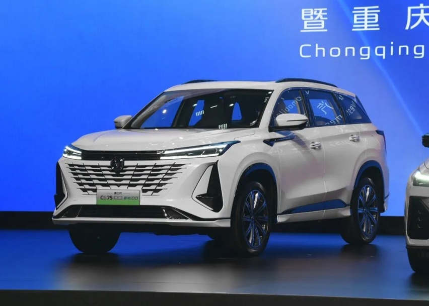 2023插混SUV：CS75 PLUS终推插混，魏牌蓝山对标理想L8