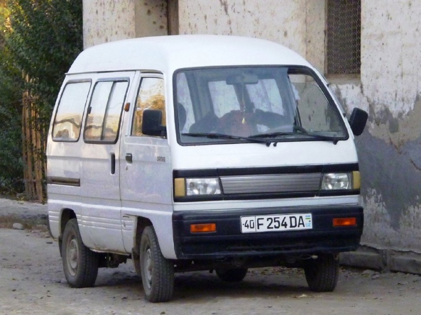 40 F 254 DA&quot; photos Daewoo Damas. Uzbekistan