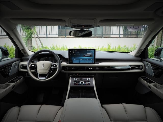 3.0T+10AT的动力表现有多香？试全新林肯飞行家｜试车