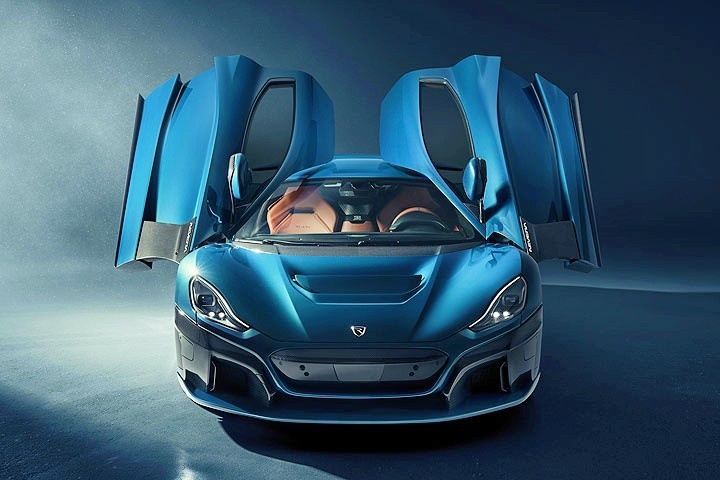 Aston Martin电动化是盘大棋