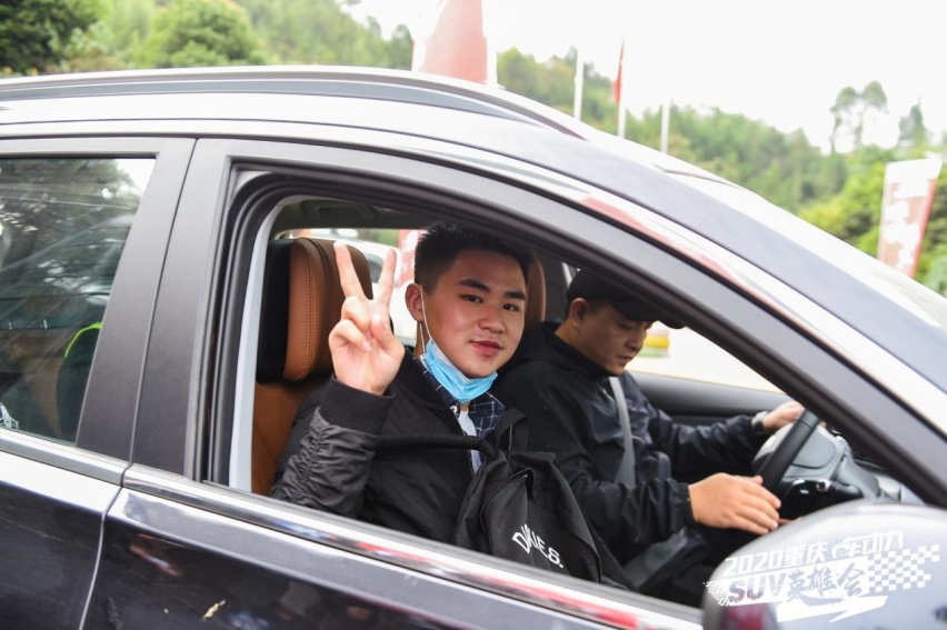 听说重庆最厉害的SUV，都去了这一较高下