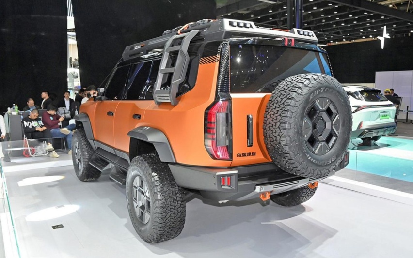 捷途要出大型硬派SUV！外形不输坦克、方程豹，配三把锁，能火？
