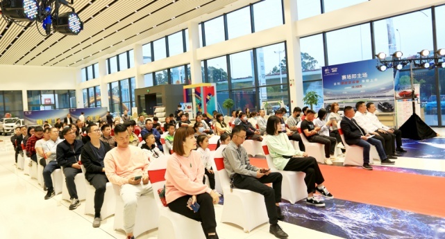 9.18万起，吉利博越亚运版厦门上市，三大件实力惊人