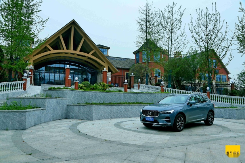 试驾沃尔沃XC60 B5版，全时智能四驱+48V轻混系统