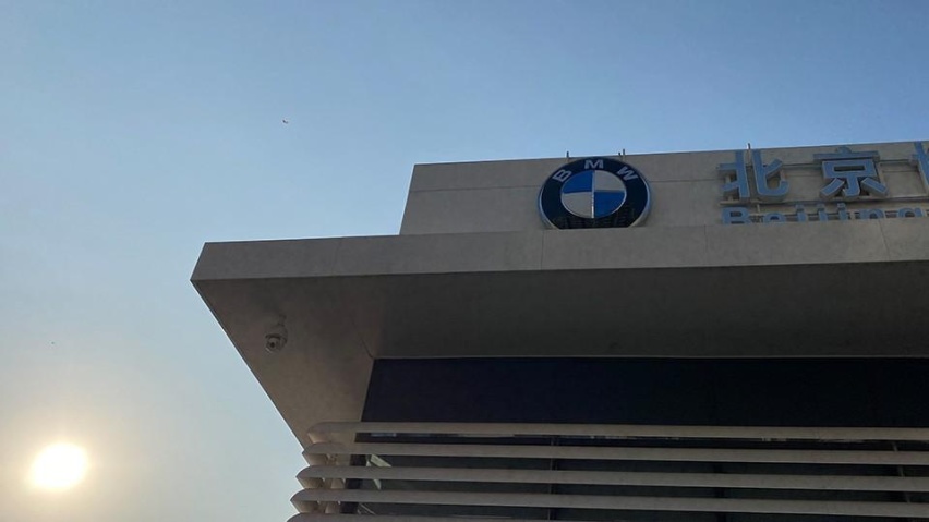 官方涨价半个月后，宝马反而卖得好，其他人谁敢跟？