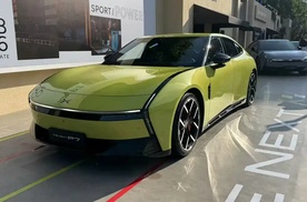 全新小鹏P7开启预售，赛博风格轿跑，小米SU7还看吗？