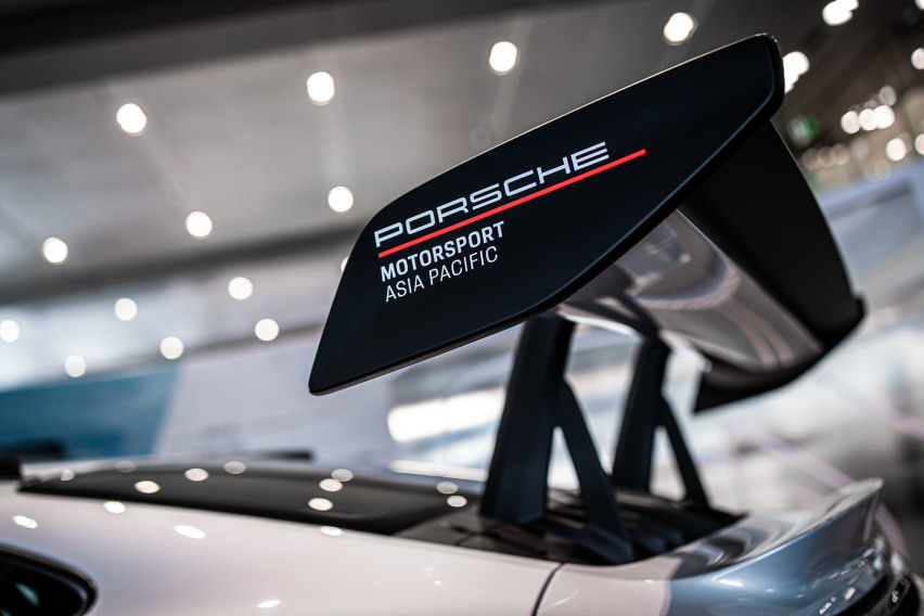 硬核赛道机器 实拍保时捷911 GT3 RS