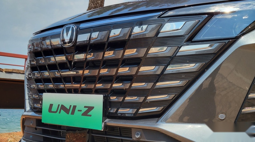 增程、插混全都要！长安UNI-Z重新定义混动SUV