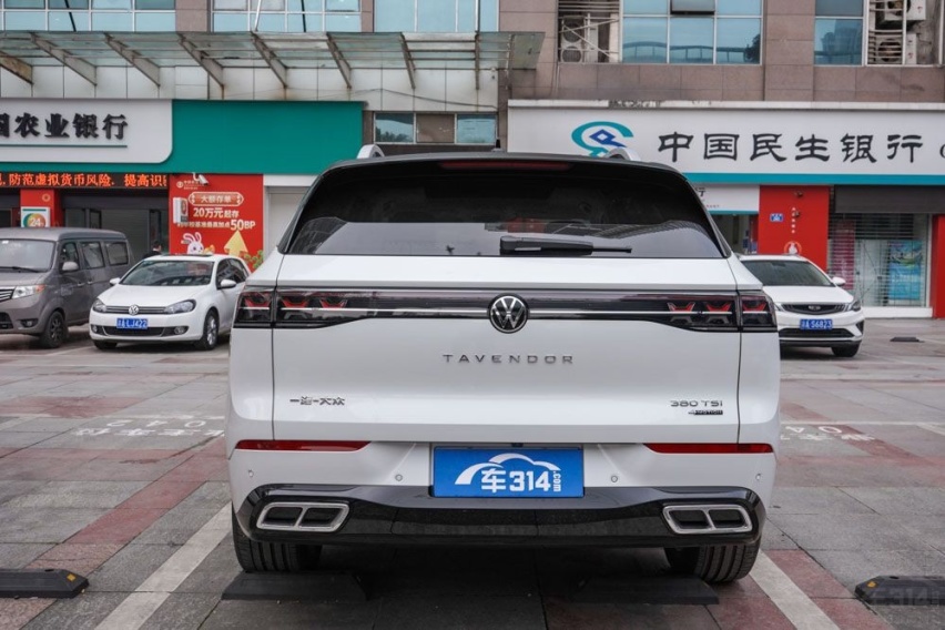 试大众揽巡：卖点不炫但特实在 大五座SUV才是家用真谛？