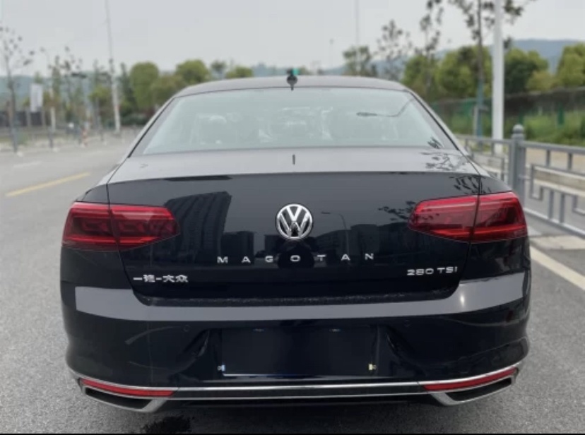 为什么大家能接受1.5T的雅阁，却不能接受1.4T的迈腾？