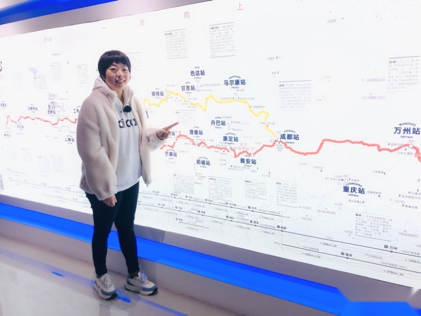 旅朋友丨冬日自驾理塘，探寻丁真家乡