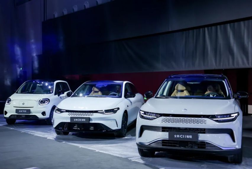 15万级中大型增程轿车，每个定语都是零跑全新C01的优势