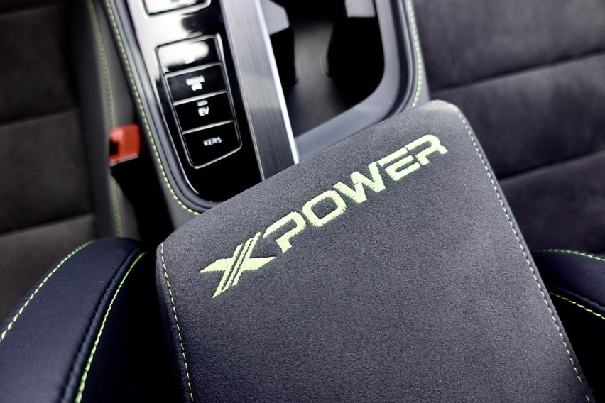 自带高阶改件！6秒破百还不到20万 名爵6 XPOWER高阶性能版试驾