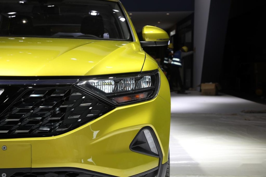 只卖8.48万的合资SUV，空间不输荣放，油耗6.2L