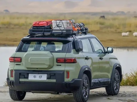 【E汽车】全新SUV吉利牛仔正式上市