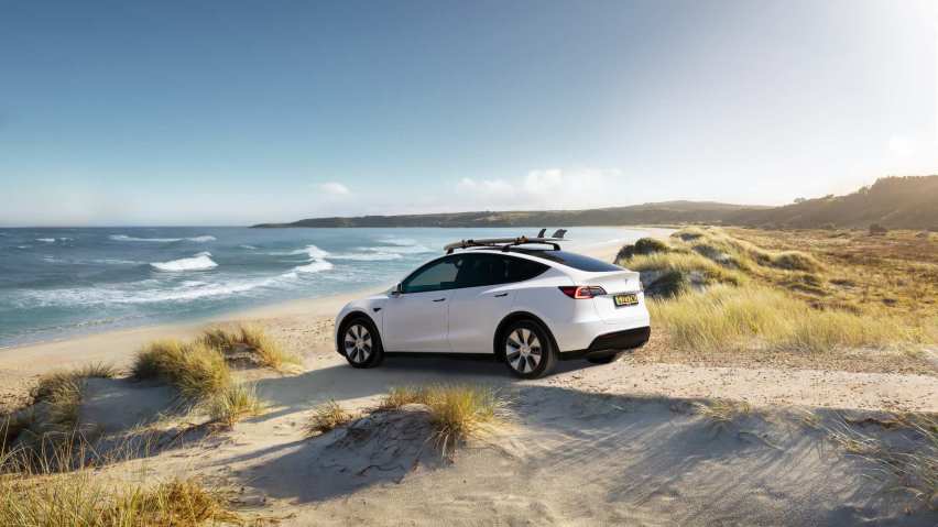 问界M7对比Model Y 30万级到底该买谁？