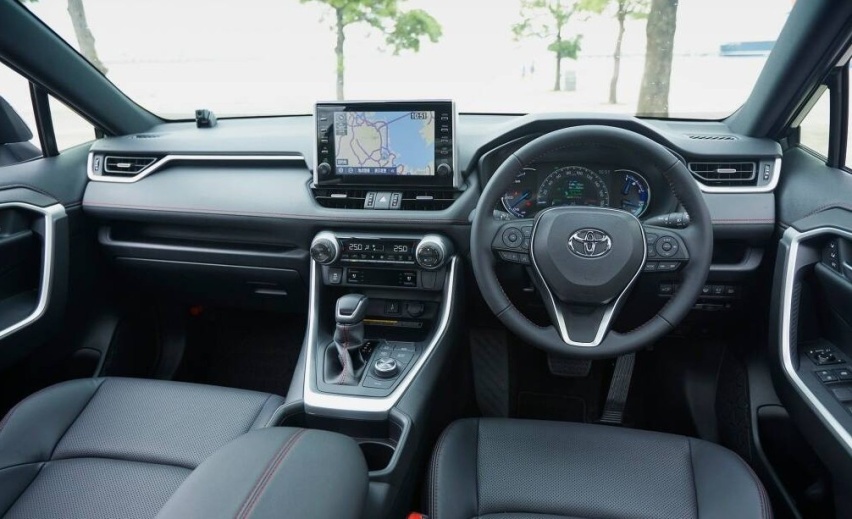 2025款丰田RAV4正式亮相，取消两驱版，3种动力可选