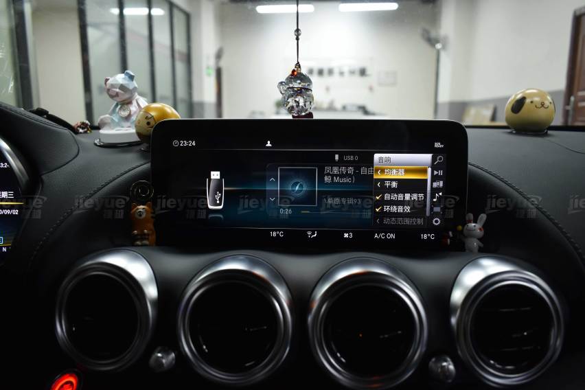 奔驰AMG GT R升级能让耳朵怀孕的顶级音响,你车上也有吗