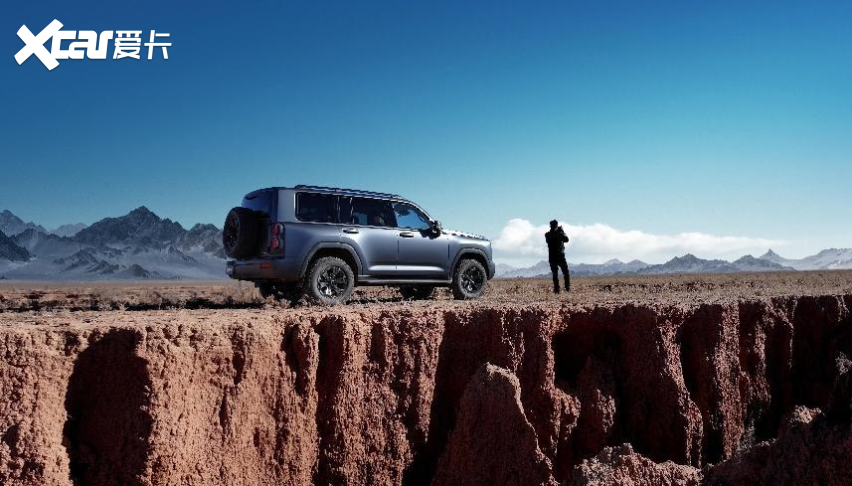 原厂双油箱1400km续航三把锁+9种地形模式二代哈弗H9穿越版越野解