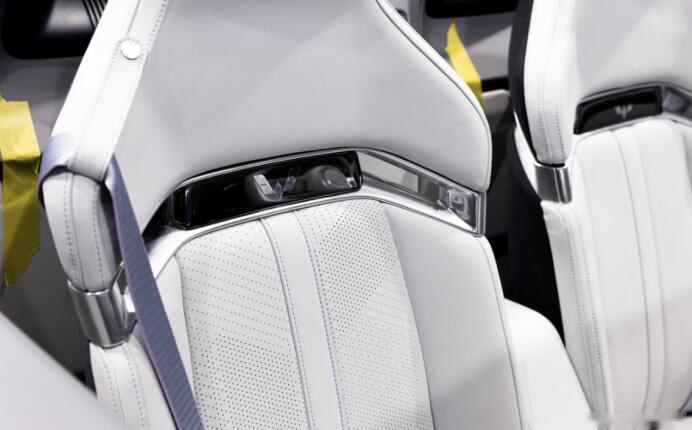 打造年轻人第一辆敞篷车 静态解析宏光MINI EV 敞篷版