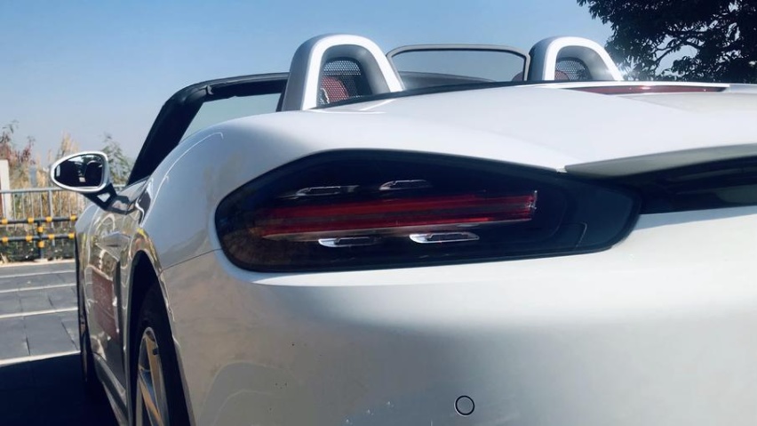 渣男：家庭就是累赘？聊聊保时捷718 Boxster