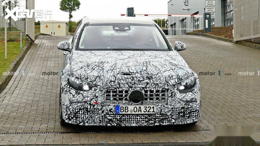 全新一代c63正式路试 没有v8你受得了吗 爱卡汽车爱咖号