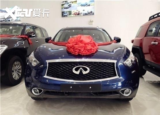 真正的日系“大块头”，经典鲨鱼脸十年未改，外观比BBA更霸气