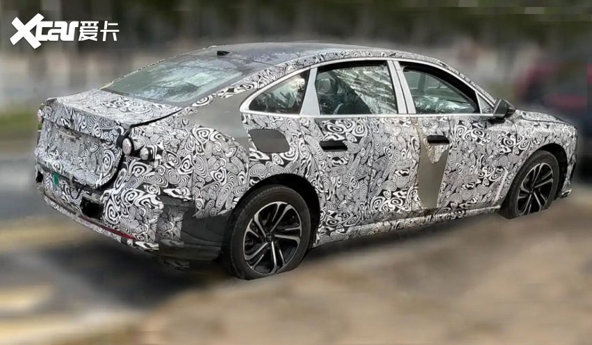 全新红旗H5纯电版曝光！外观内饰都有变化，不是油改电？