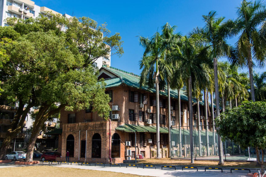 一个人一座城 一台吉利嘉际带你品读广州历史
