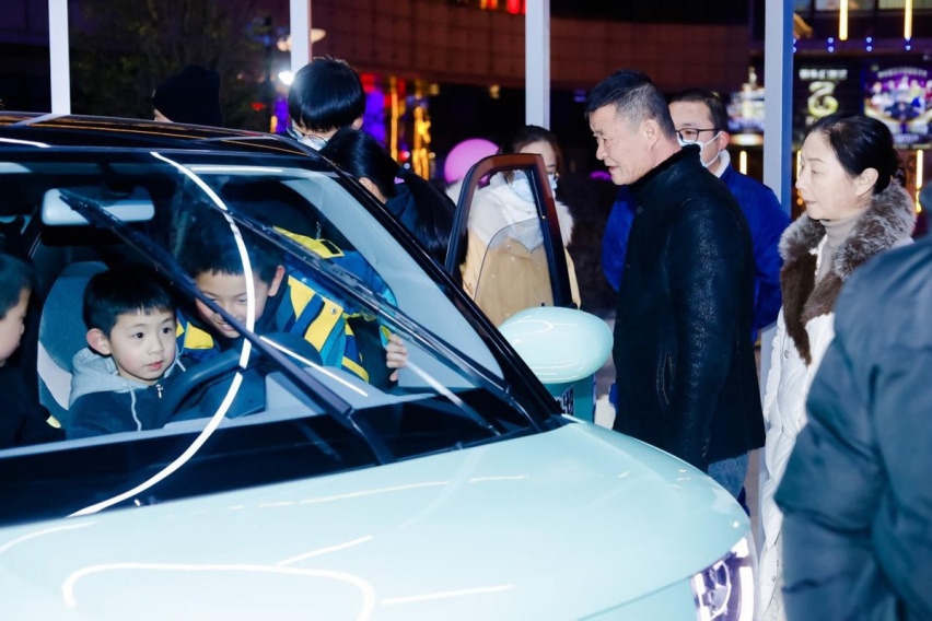 冬天和冰淇淋更配？奇瑞QQ冰淇淋正式上市