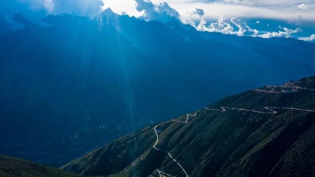 自驾HS7，看祖国大好河山