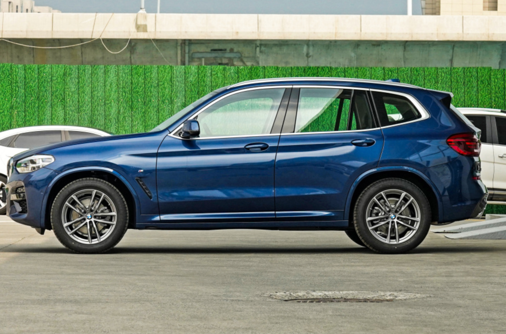 运动感相近,宝马x3与特斯拉model y怎么选?