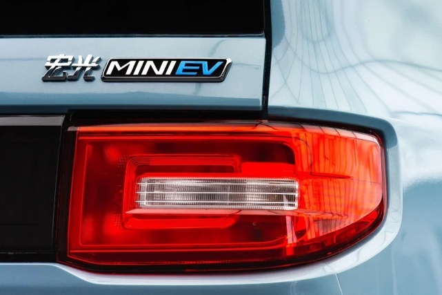 三种车型/两种续航，“迷你版五菱宏光”MINI EV5月开启